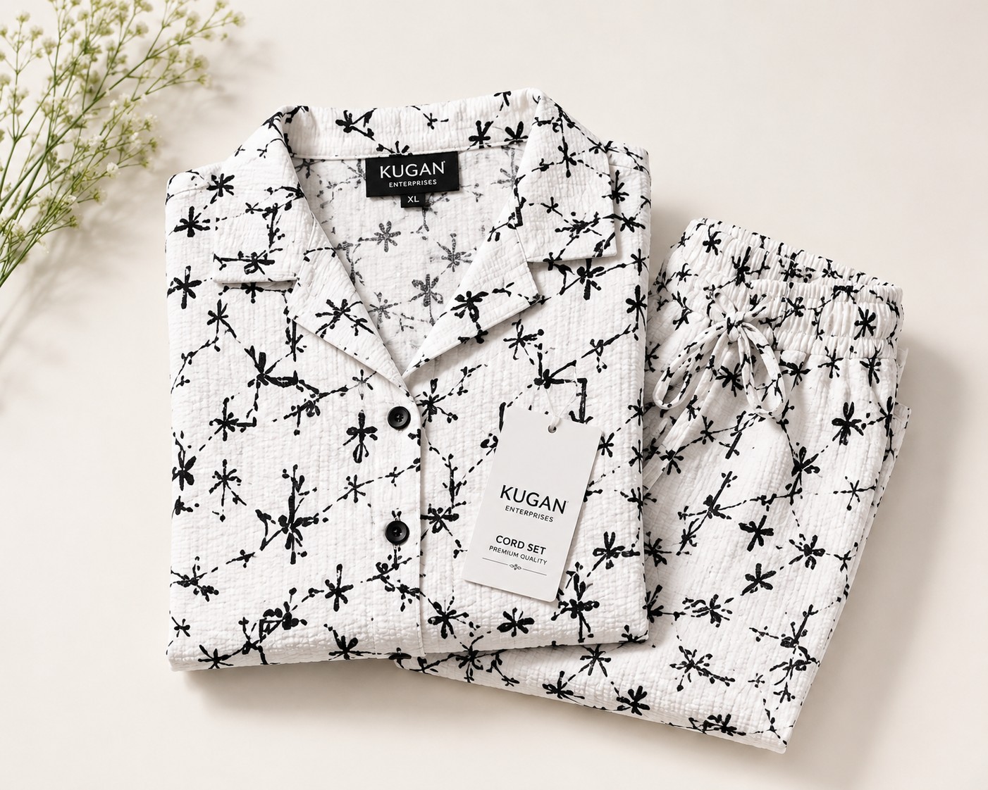 Women’s White & Black Printed Cord Set – Relaxed Fit